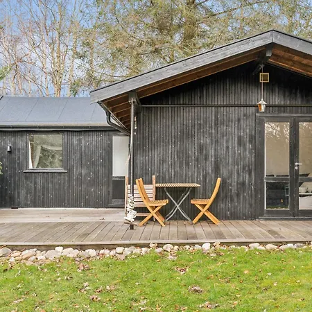 Charming In Raageleje * Vejby